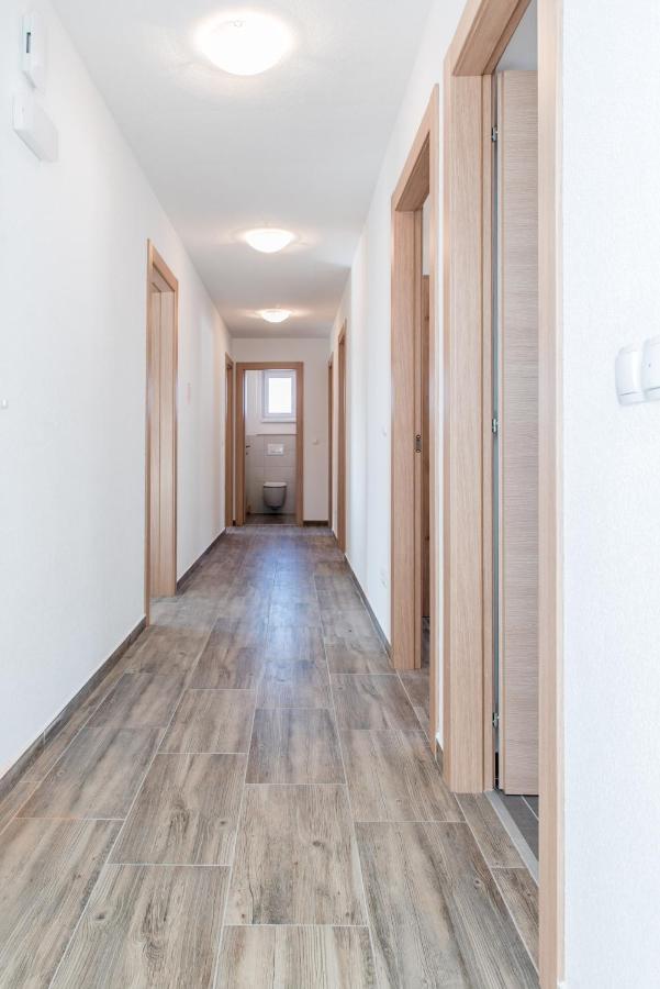 Apartments Zilic Kastel Stari Ngoại thất bức ảnh