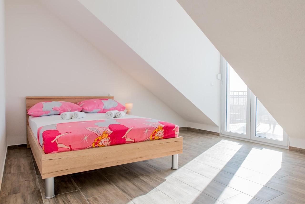 Apartments Zilic Kastel Stari Ngoại thất bức ảnh