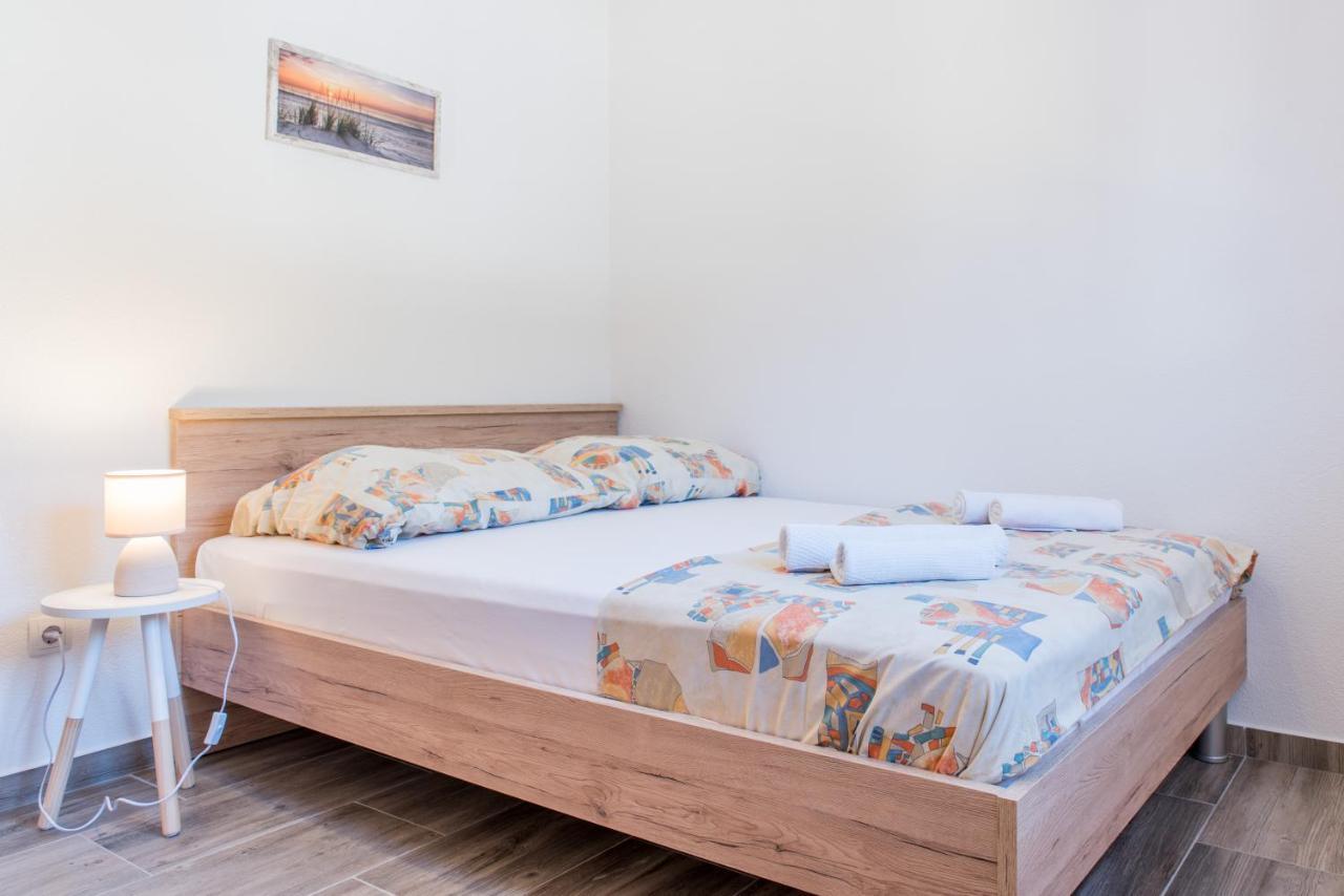 Apartments Zilic Kastel Stari Ngoại thất bức ảnh