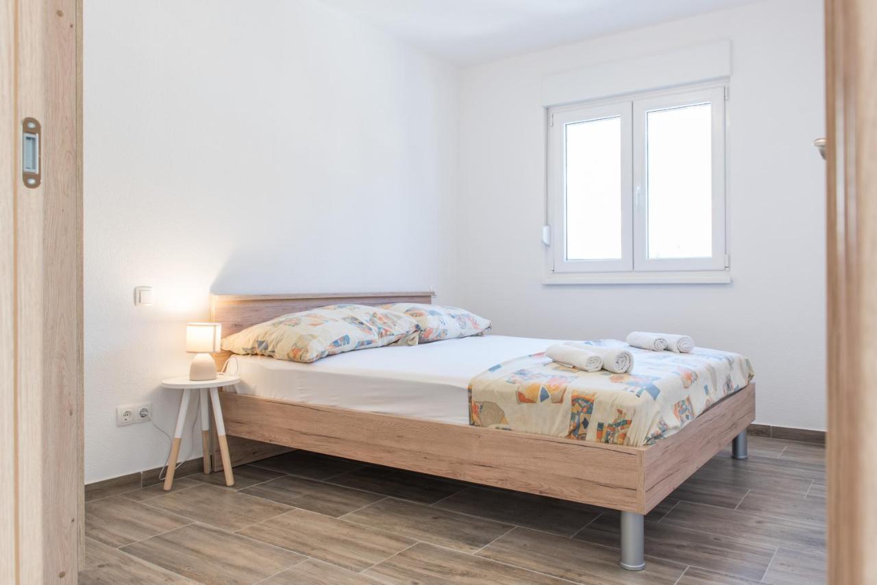 Apartments Zilic Kastel Stari Ngoại thất bức ảnh