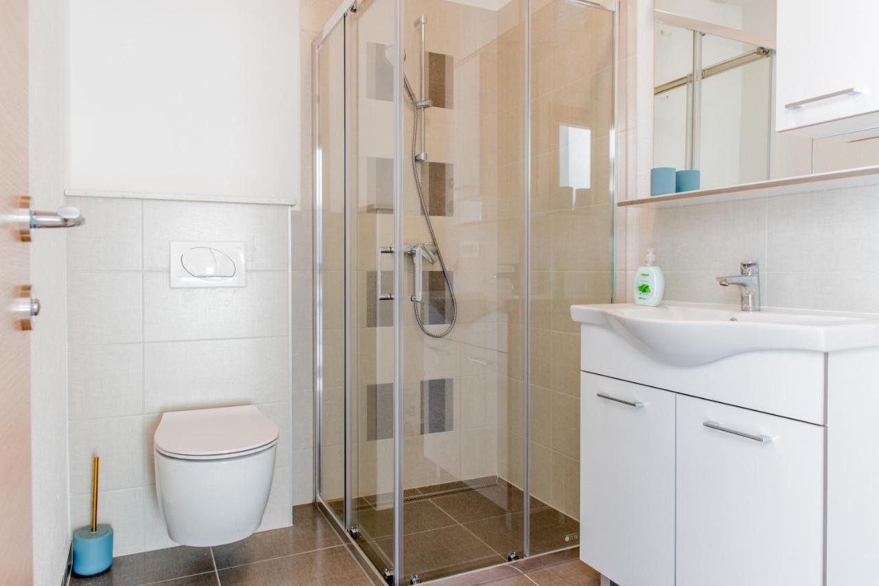 Apartments Zilic Kastel Stari Ngoại thất bức ảnh
